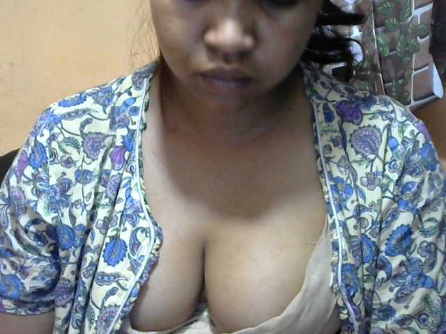 Sandiesexy live cam on BongaCams