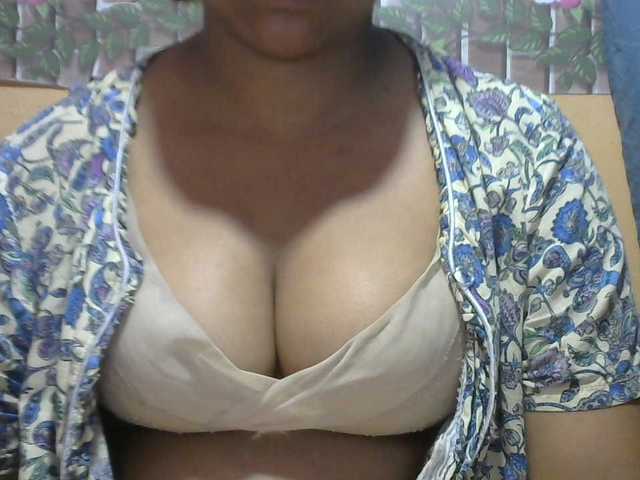 Sandiesexy live cam on BongaCams