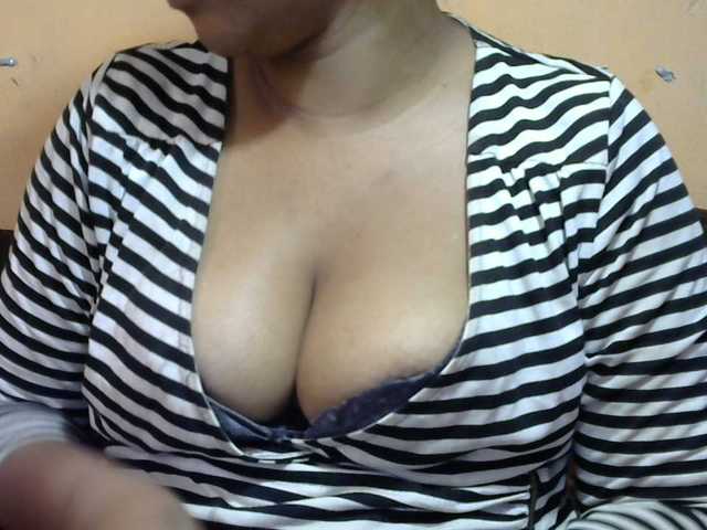 Sandiesexy live cam on BongaCams