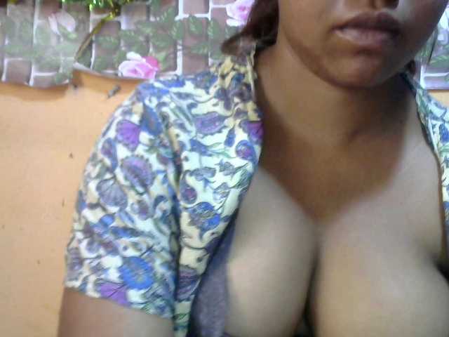 Sandiesexy live cam on BongaCams
