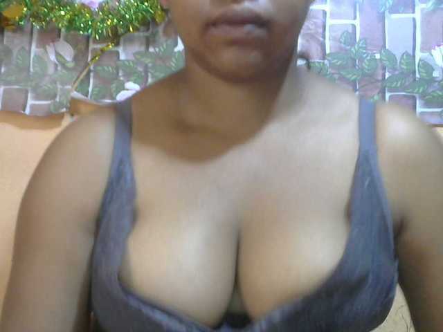 Sandiesexy live cam on BongaCams