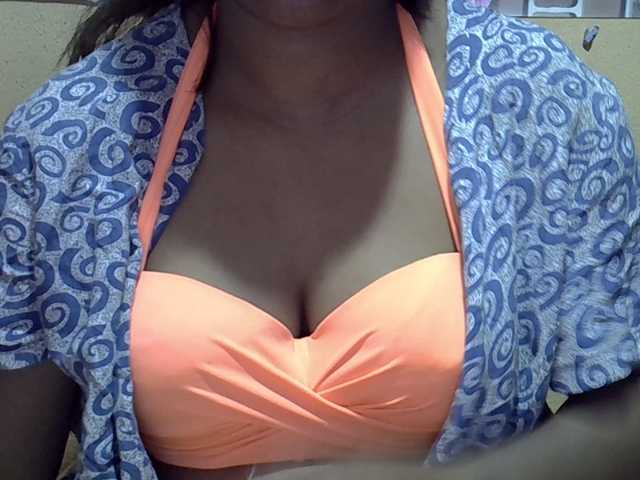 Sandiesexy live cam on BongaCams