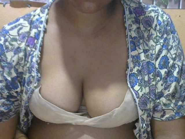 Sandiesexy live cam on BongaCams