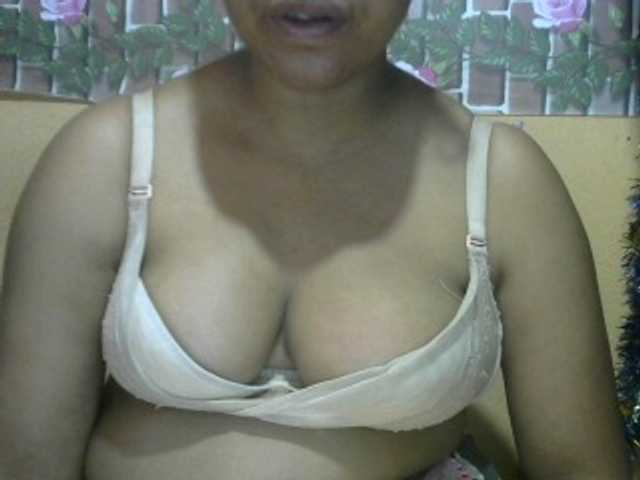 Sandiesexy live cam on BongaCams