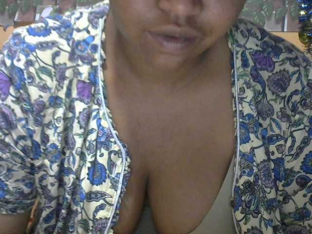 Sandiesexy live cam on BongaCams