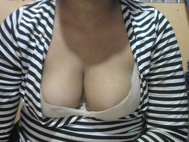 Sandiesexy live cam on BongaCams