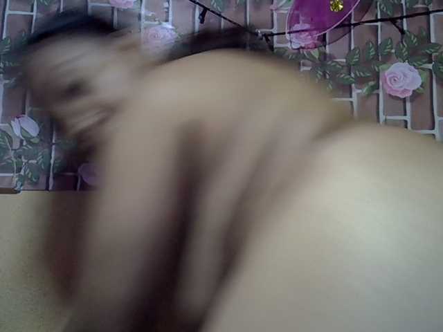 Sandiesexy live cam on BongaCams