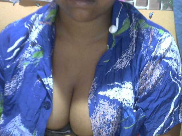 Sandiesexy live cam on BongaCams