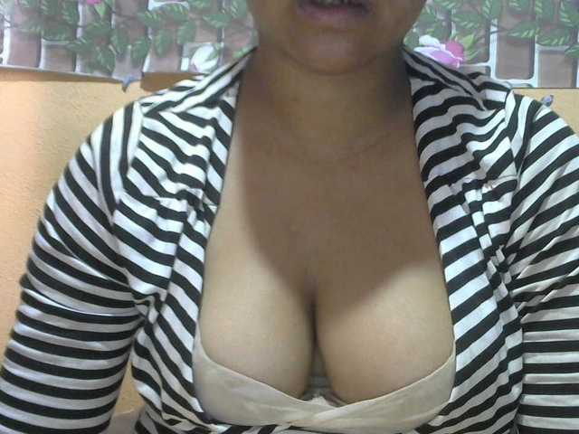 Sandiesexy live webcam show