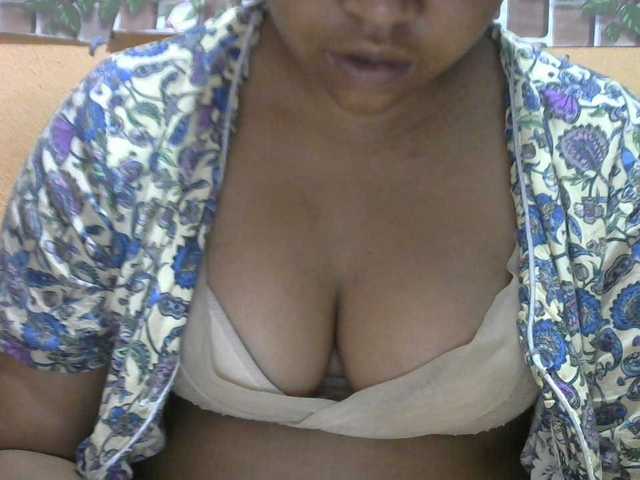 Sandiesexy live cam on BongaCams