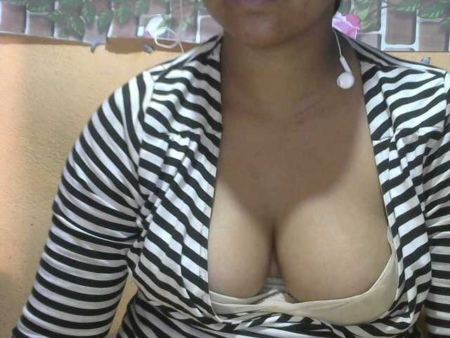 Sandiesexy live webcam show
