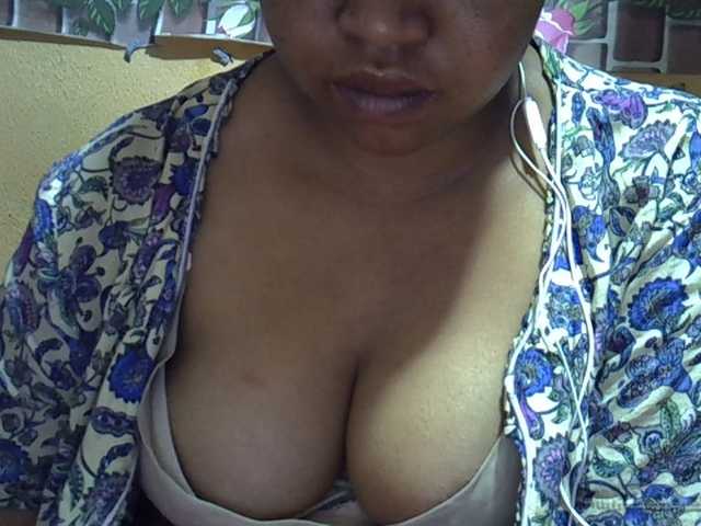 Sandiesexy live cam on BongaCams