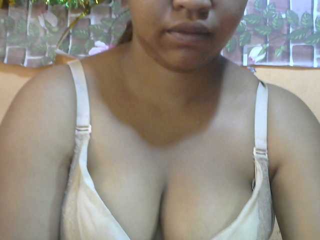 Sandiesexy live cam on BongaCams