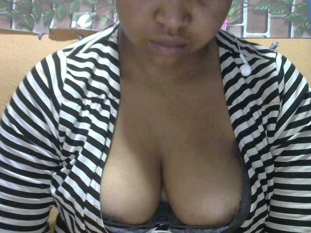 Sandiesexy live cam on BongaCams