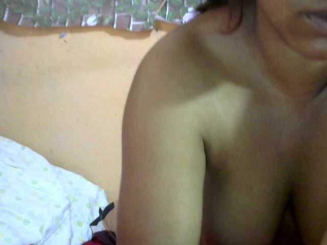 Sandiesexy live cam on BongaCams
