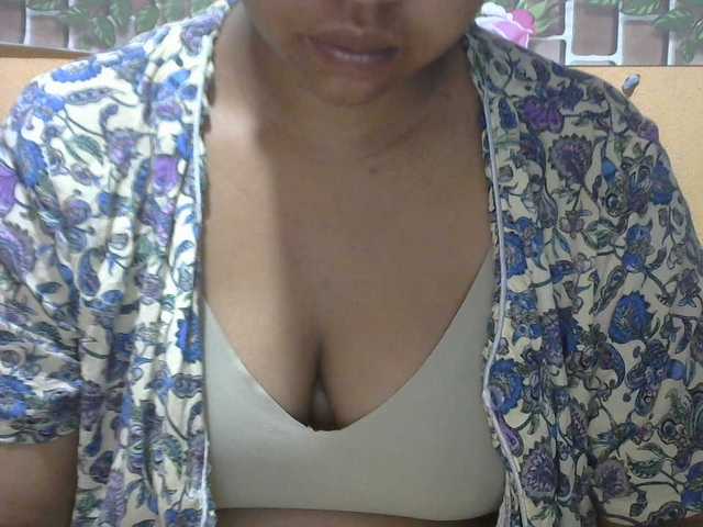 Sandiesexy live cam on BongaCams