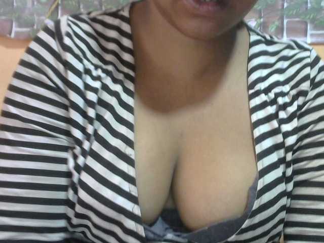Sandiesexy live cam on BongaCams