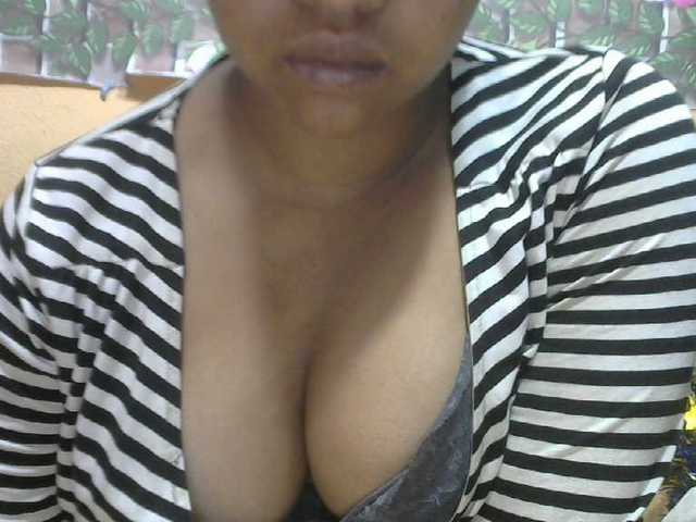 Sandiesexy live cam on BongaCams