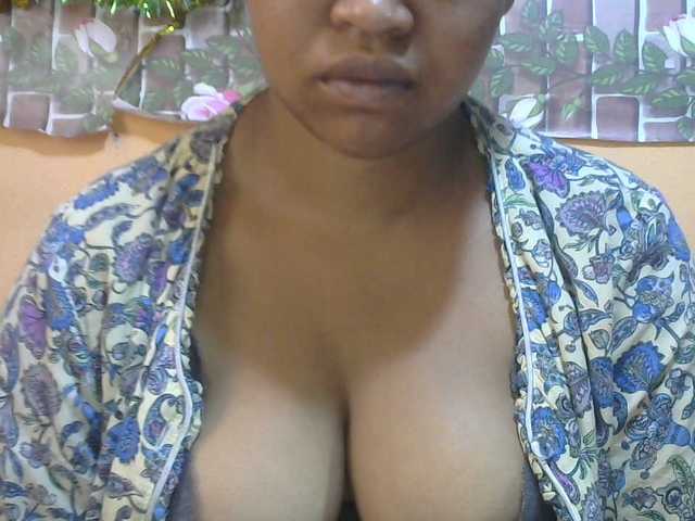 Sandiesexy live cam on BongaCams