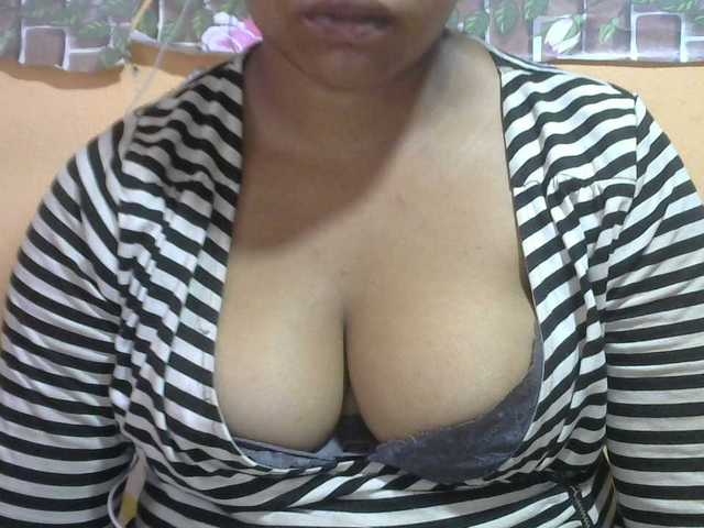 Sandiesexy live cam on BongaCams