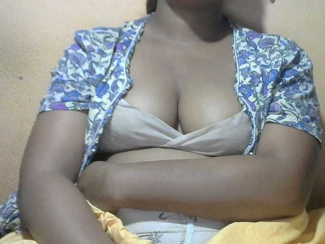 Sandiesexy live cam on BongaCams