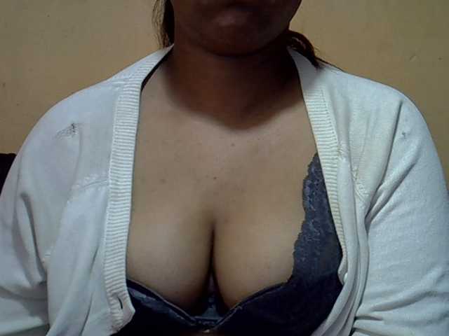 Sandiesexy, live now on BongaCams