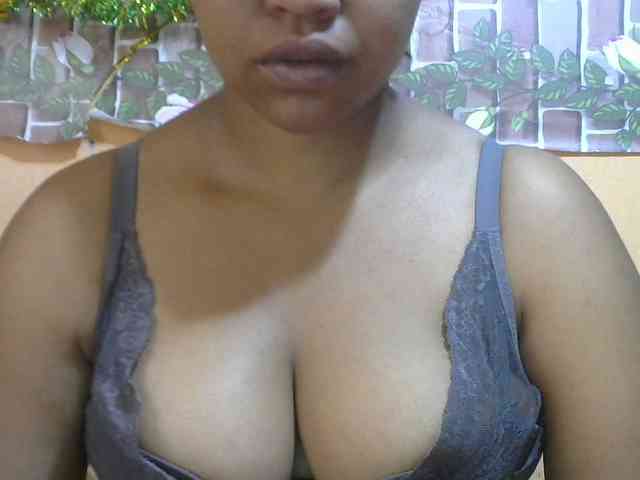 Sandiesexy webcam