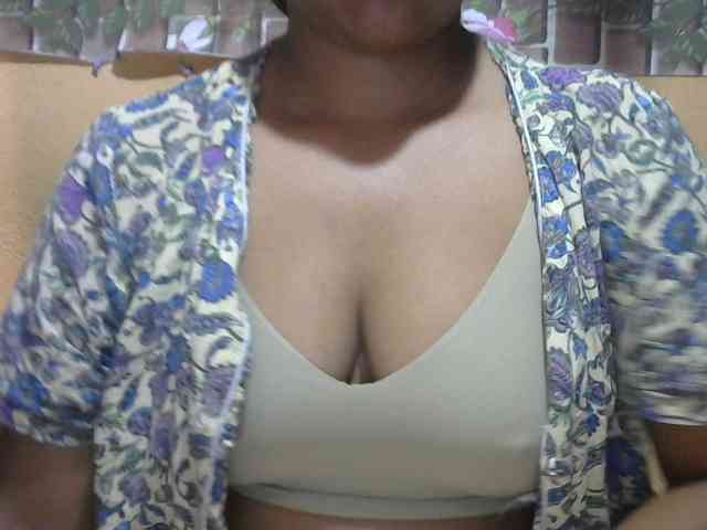 Sandiesexy webcam