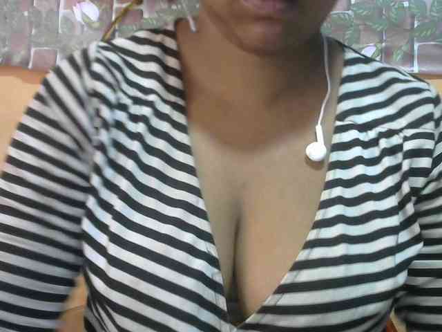 Sandiesexy webcam