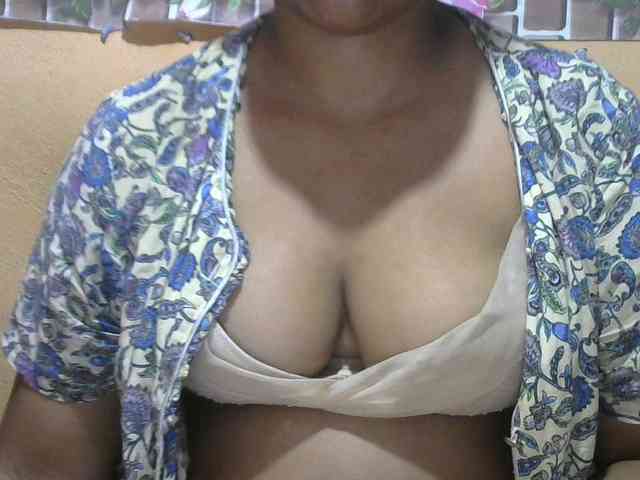 Sandiesexy webcam