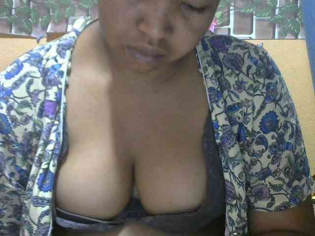 Sandiesexy Live Webcam on BongaCams