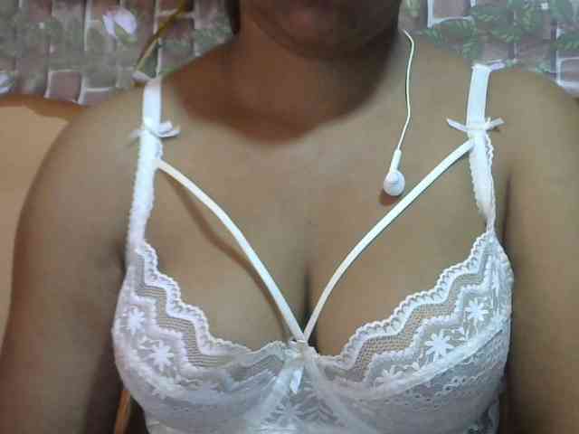 Sandiesexy webcam