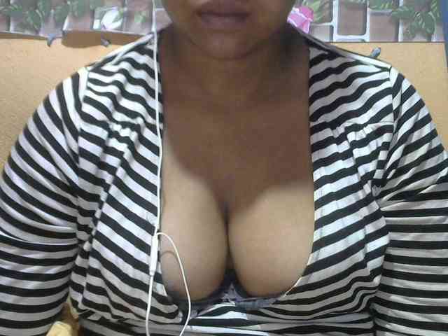 Sandiesexy webcam