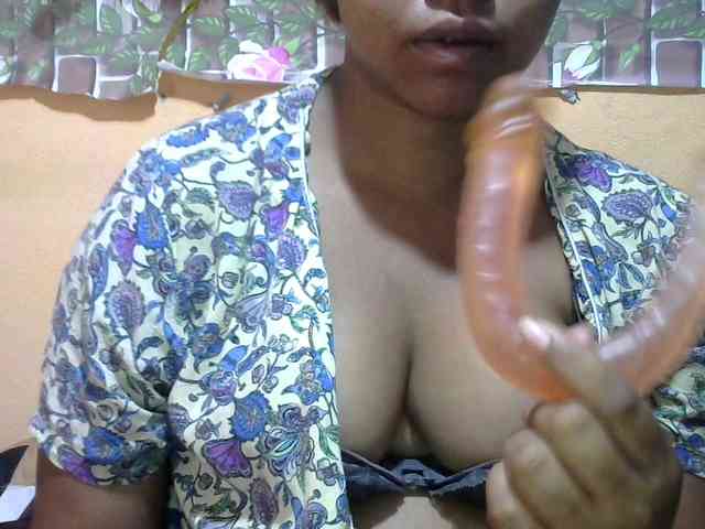 Sandiesexy webcam