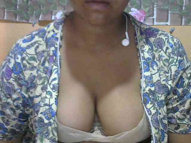 Sandiesexy webcam