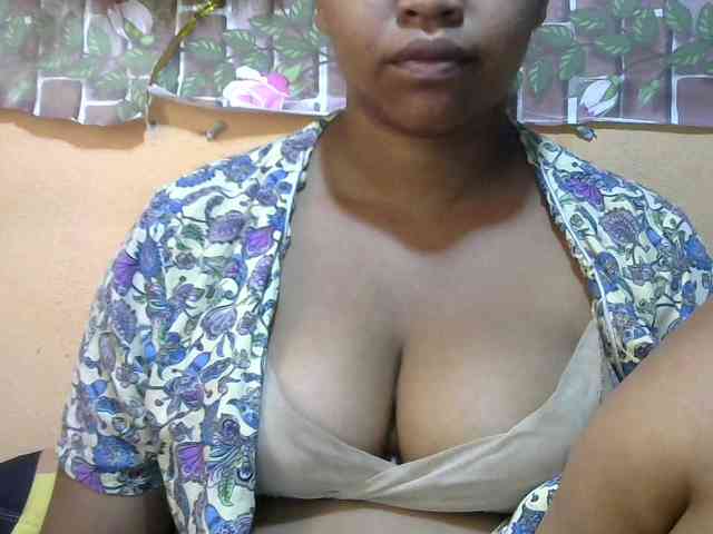 Sandiesexy webcam