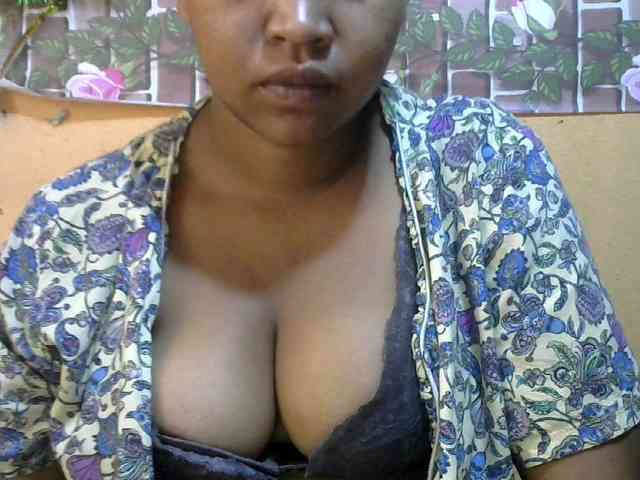Sandiesexy webcam