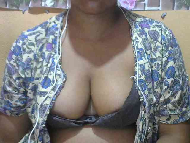 Sandiesexy webcam