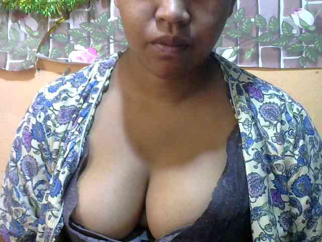 Sandiesexy webcam