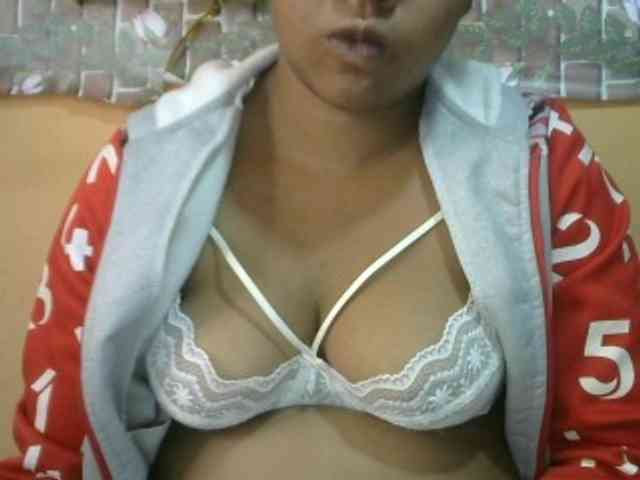 Sandiesexy webcam