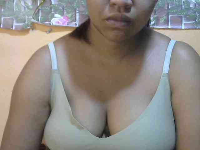 Sandiesexy webcam