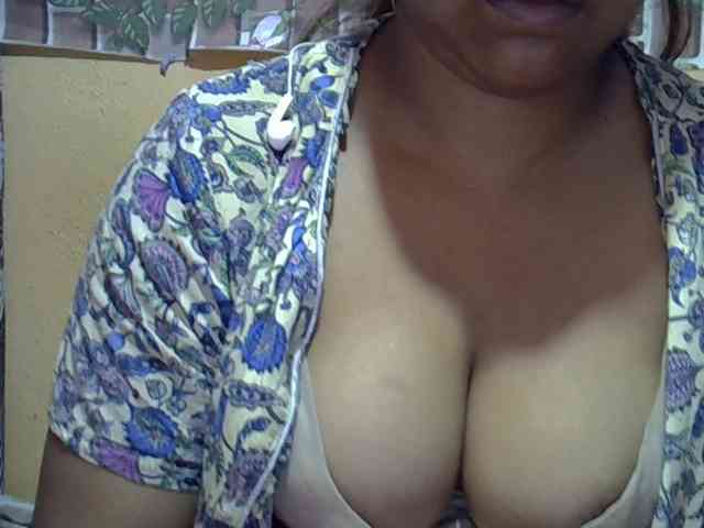 Sandiesexy webcam