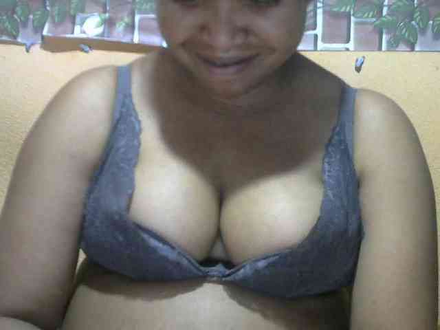Sandiesexy webcam
