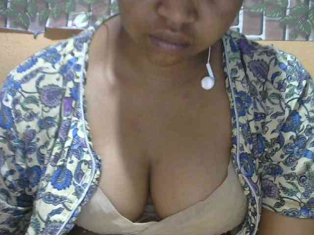 Sandiesexy webcam