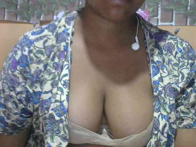 Sandiesexy webcam