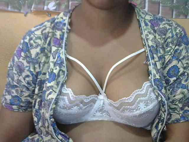 Sandiesexy webcam