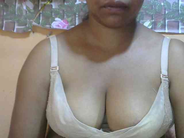 Sandiesexy webcam