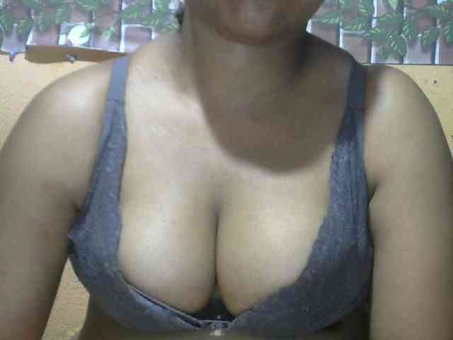 Sandiesexy webcam