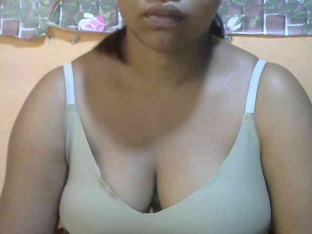 Sandiesexy webcam