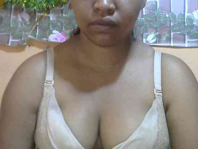 Sandiesexy webcam